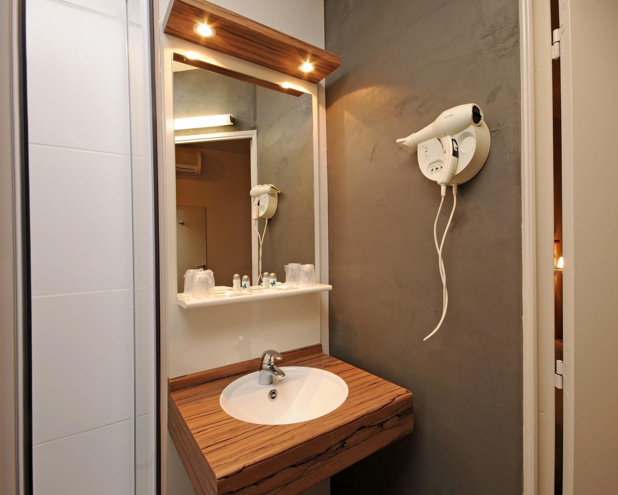 Ibis Styles Lyon Croix Rousse Hotel Kültér fotó