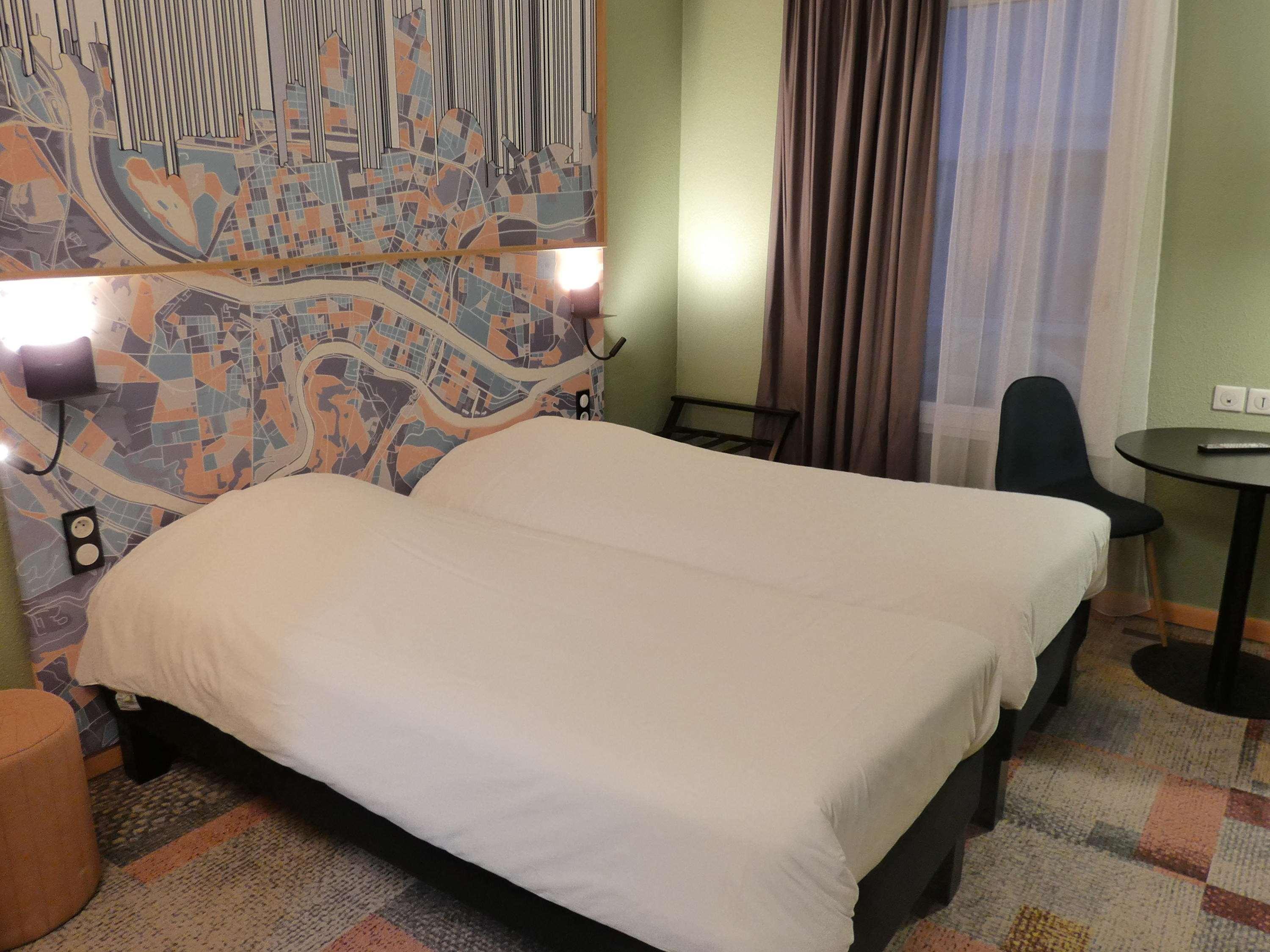 Ibis Styles Lyon Croix Rousse Hotel Kültér fotó